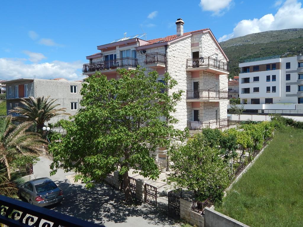 Guesthouse Kamen Kuca Podstrana Zewnętrze zdjęcie