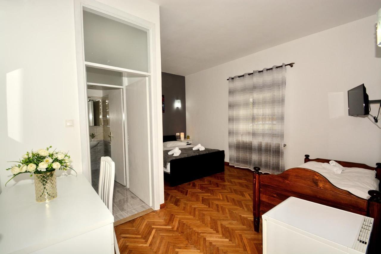 Guesthouse Kamen Kuca Podstrana Zewnętrze zdjęcie