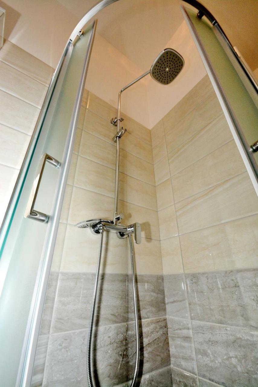 Guesthouse Kamen Kuca Podstrana Zewnętrze zdjęcie
