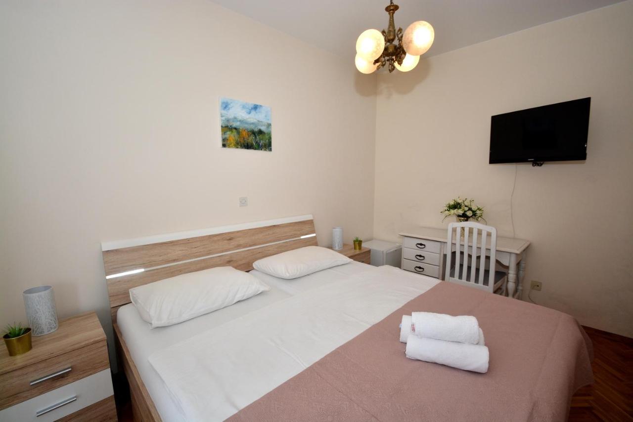 Guesthouse Kamen Kuca Podstrana Zewnętrze zdjęcie