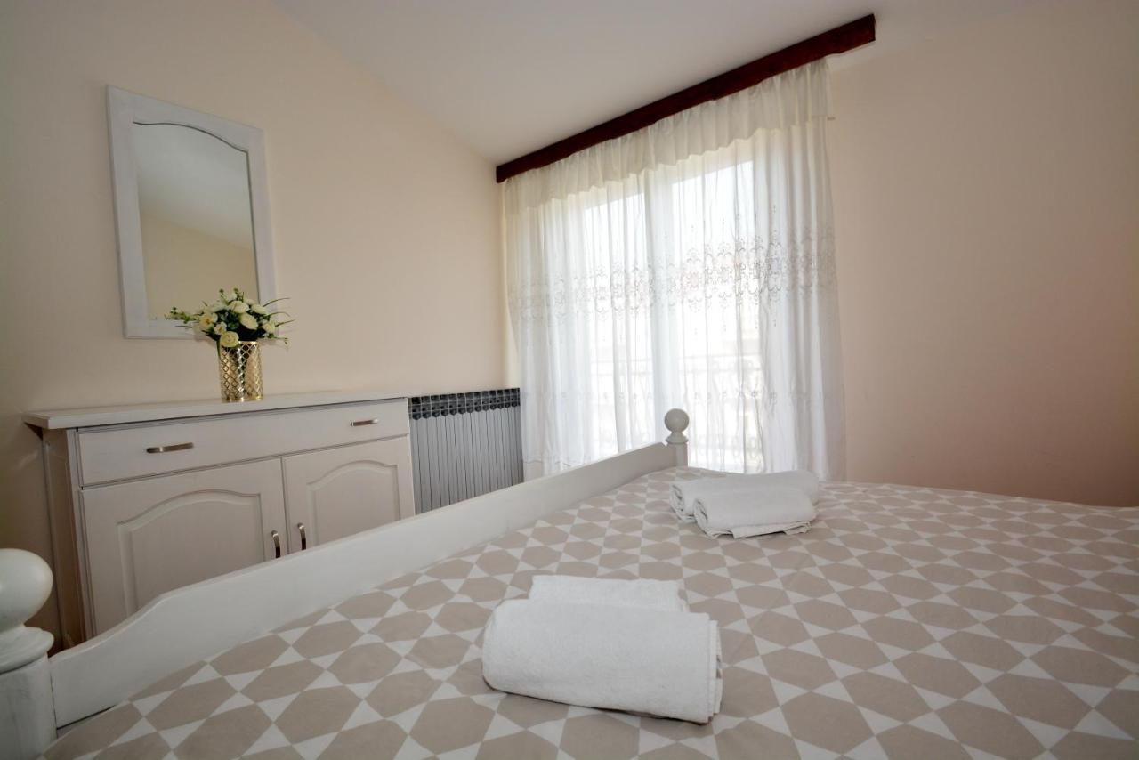 Guesthouse Kamen Kuca Podstrana Zewnętrze zdjęcie