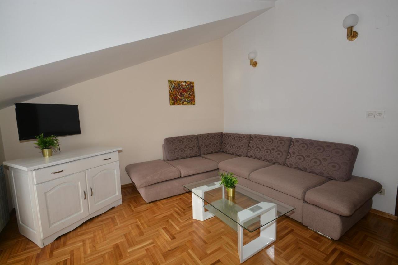 Guesthouse Kamen Kuca Podstrana Zewnętrze zdjęcie